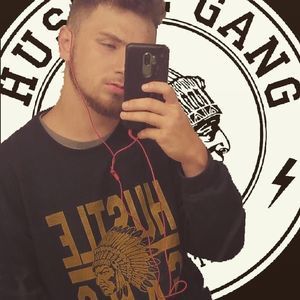 Meet your Posher, Austin